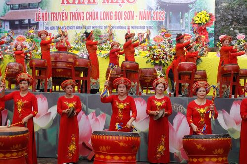 Chùa Long Đọi Sơn - danh thắng độc đáo trên núi Đọi