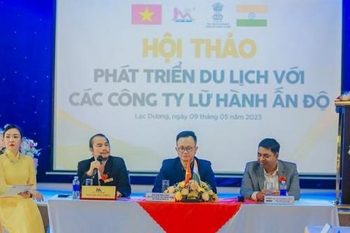 Du khách Ấn Độ tới Đà Lạt mang không khí mới cho du lịch địa phương