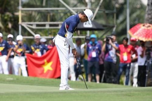 Đôi nét về VĐV 15 tuổi Khánh Hưng giành HCV SEA Games 32 nội dung đơn nam