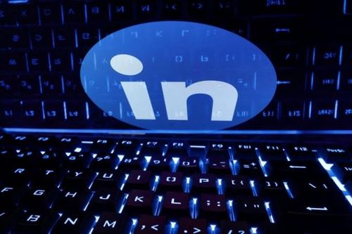 Mạng xã hội việc làm LinkedIn sẽ cắt giảm nhân công và đóng ứng dụng ở Trung Quốc