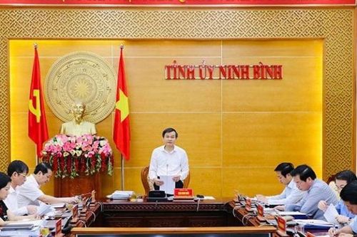 Nghiên cứu, xuất bản cuốn sách Lịch sử Đảng bộ tỉnh Ninh Bình tập III