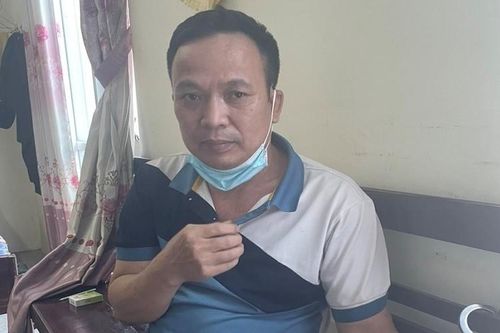 Đối tượng dùng 'sổ đỏ' giả để lừa đảo chiếm đoạt tài sản ra đầu thú