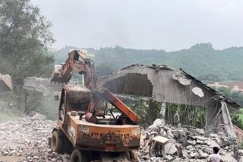 Hà Nội: Cưỡng chế loạt biệt thự khiến nhiều cán bộ bị kỷ luật
