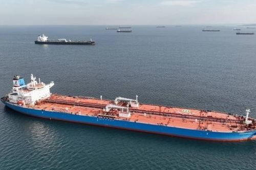 Giá cước siêu tàu dầu giảm mạnh sau cắt giảm sản lượng của OPEC