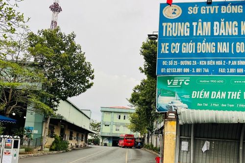 Đồng Nai: Một trung tâm cuối giờ chiều không còn xe kiểm định