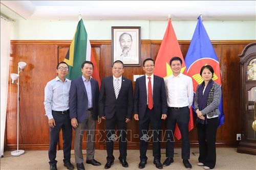 Ra mắt Ban liên lạc cộng đồng người Việt Nam tại Nam Phi