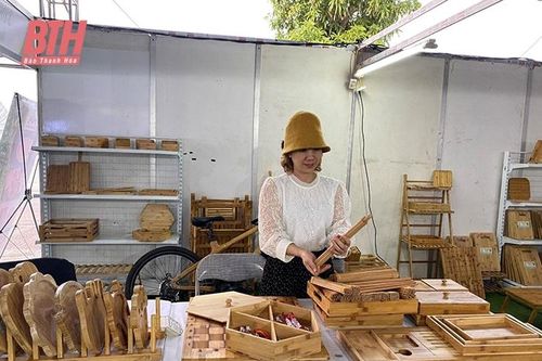 Đẩy mạnh phát triển sản xuất, tiêu dùng xanh
