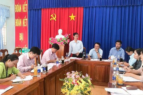HĐND huyện Tri Tôn giám sát hoạt động tín dụng chính sách