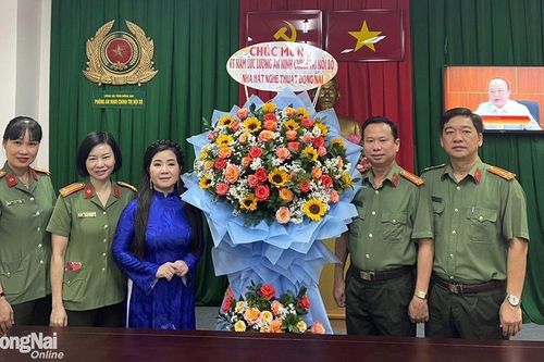 Phòng An ninh chính trị nội bộ Công an tỉnh họp mặt truyền thống