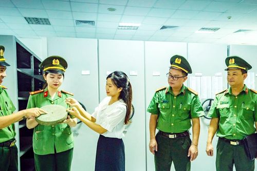 Giữ vững an ninh chính trị nội bộ trong tình hình mới
