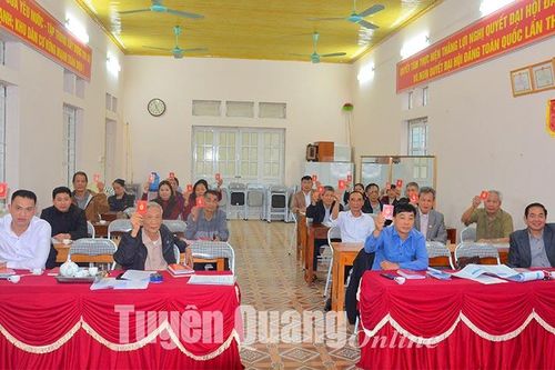 Nâng cao năng lực lãnh đạo của chi bộ thôn, tổ dân phố: Cách làm tại Chiêm Hóa