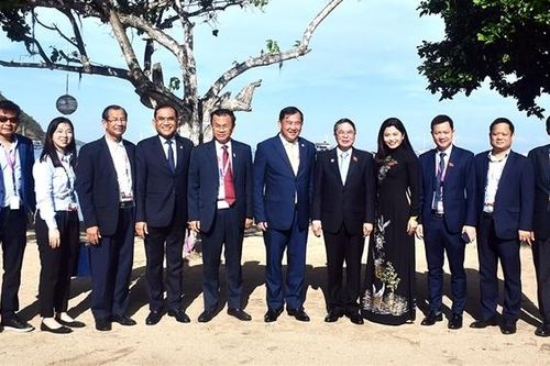 Phó Chủ tịch Quốc hội Nguyễn Đức Hải tiếp Chủ nhiệm Ủy ban Đối ngoại, hợp tác quốc tế, thông tin và truyền thông Quốc hội Campuchia