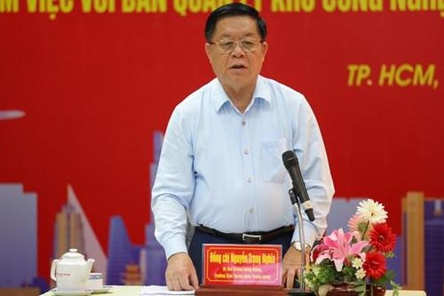 Trưởng Ban Tuyên giáo Trung ương: Trọng dụng đội ngũ trí thức, chuyên gia, nhà khoa học về nước cống hiến