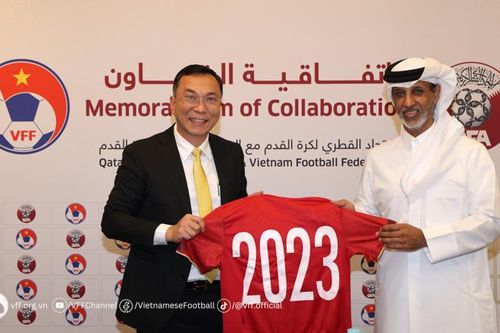 Việt Nam và Qatar hợp tác phát triển bóng đá