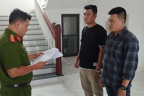 Bắt giam 2 thanh niên có hành vi mua bán thận