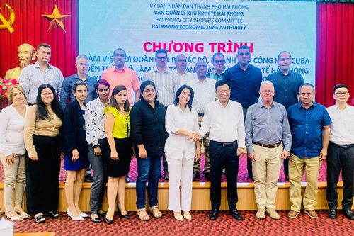 Đoàn cán bộ Cuba trao đổi kinh nghiệm phát triển khu kinh tế, khu công nghiệp tại Hải Phòng