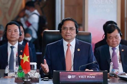 Hội nghị Cấp cao ASEAN lần thứ 42: Nhấn mạnh sự đoàn kết của ASEAN