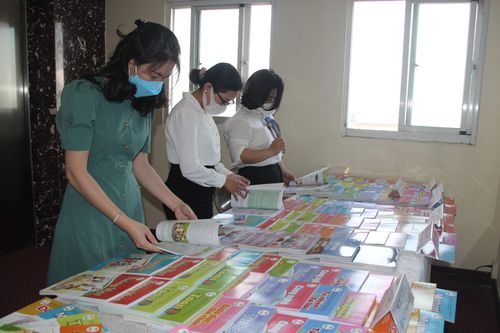 TPHCM công bố danh mục SGK lớp 4, 8, và 11 của Chương trình mới