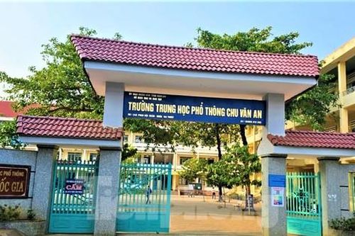 Tin mới vụ 4 cán bộ, giáo viên ở Đắk Lắk dùng từ ngữ phản cảm trên facebook