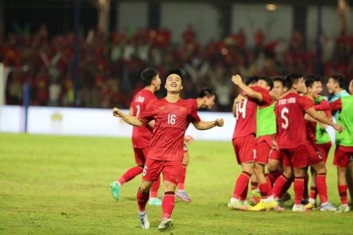 U22 Việt Nam vào bán kết với vị trí nhì bảng B
