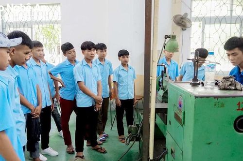 Tín hiệu tích cực từ đề án phân luồng học sinh ở xã Lượng Minh (Tương Dương)