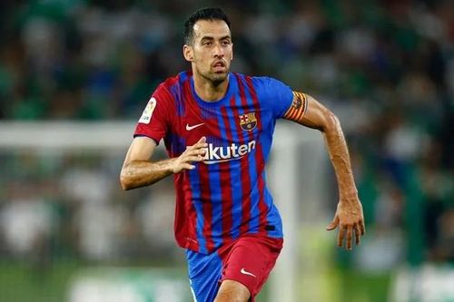 Sergio Busquets rời Barca trong Hè 2023