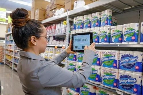 Nhà bán lẻ thực phẩm 'số hóa' nâng cao trải nghiệm mua sắm