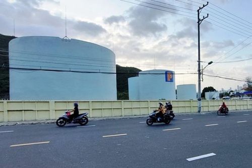 Phải dời kho xăng dầu Petrolimex khỏi thành phố Nha Trang