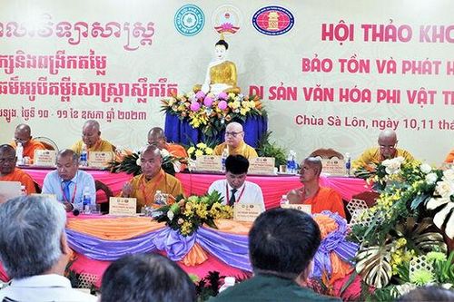 Kinh lá buông là tài sản vô giá của đồng bào dân tộc thiểu số Khmer