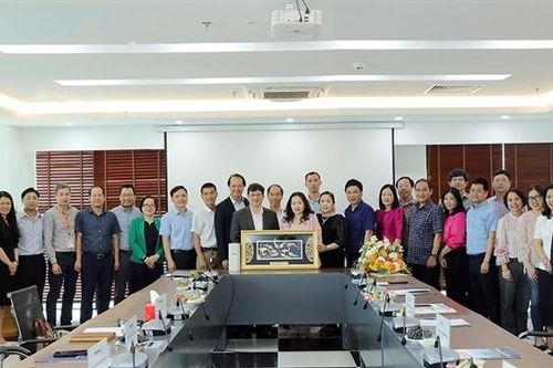 Báo Đại biểu Nhân dân thăm, làm việc với Trường Đại học Phenikaa