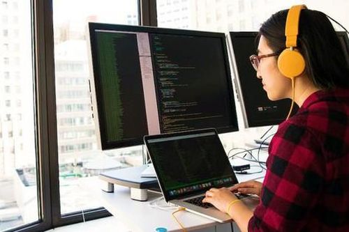 Thời đại của ChatGPT - con người nên học tập như thế nào?