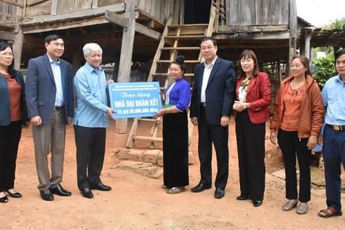 Triệu tấm lòng vì người nghèo Điện Biên