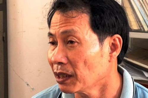 Quảng Ngãi: Bắt người chồng đâm vợ tử vong