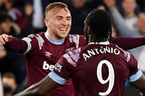 West Ham chạm tay vào vé chung kết cúp châu Âu sau 47 năm