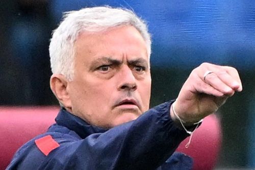 Mourinho đưa Roma tiến sát chung kết cúp châu Âu thứ 2 liên tiếp
