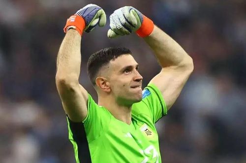 MU muốn chiêu mộ Emiliano Martinez
