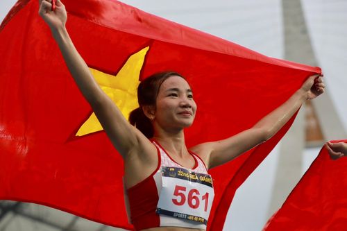 Nguyễn Thị Oanh giành 4 HCV ở SEA Games 32