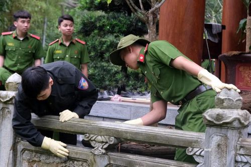 Học viện cảnh sát '3 cùng' tại quê Bác
