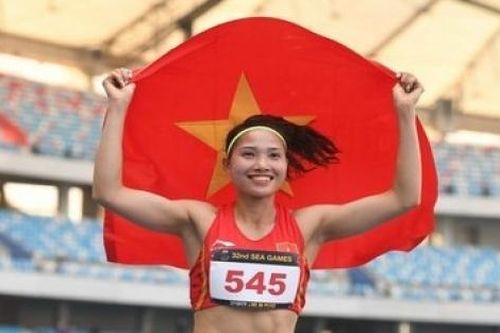 VĐV Nguyễn Linh Na hoãn cưới để dự thi SEA Games 32 và bảo vệ thành công thành tích HCV