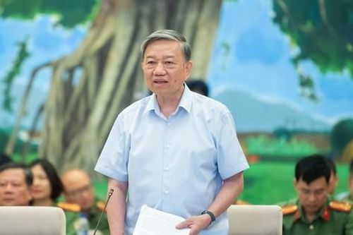 Bộ Công an đề xuất Phó Tùy viên Quốc phòng được cấp hộ chiếu ngoại giao