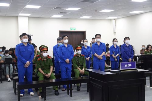 Vụ thao túng chứng khoán: Nhiều bị cáo được tuyên trả tự do tại tòa