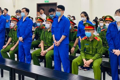 Xét xử ông Đỗ Thành Nhân và đồng phạm: Nhiều bị cáo được trả tự do tại tòa