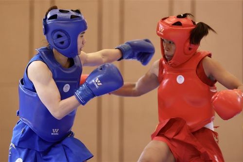 Võ sỹ Nguyễn Thị Lan 'gặt' thêm Vàng cho Đội tuyển Wushu Việt Nam