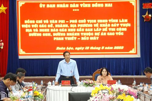 Đến ngày 31-12, các đường gom dân sinh tuyến đường cao tốc Phan Thiết - Dầu Giây phải thực hiện xong