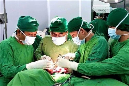 Bệnh viện tỉnh Khánh Hòa: Lần đầu tiên mổ thành công ca vỡ bả vai