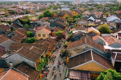 Hội An tập trung quản lý vé tham quan phố cổ với khách đoàn
