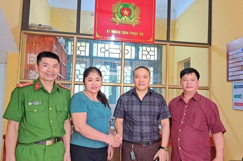 Phú Thọ: Trả lại 250 triệu đồng cho người chuyển khoản nhầm