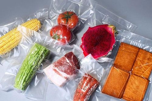 Có nên bảo quản trái cây và rau củ trong túi hút chân không?