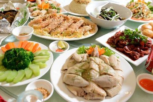'Ghi điểm' trong mắt người thân với mâm cỗ chỉ 800.000 đồng