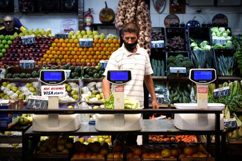 Lạm phát Argentina vượt 108%